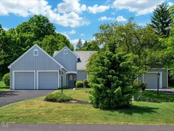 Property at 11 Greystone Drive, Voorheesville, NY 12186