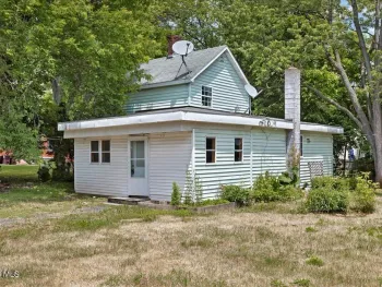Property at 7 Clearwater Street, Ravena, NY 12143