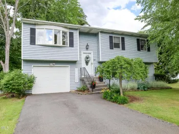 Property at 1081 Shave Road, Schenectady, NY 12303
