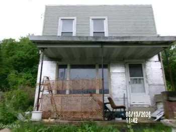 Property at 1876 New York 67, Valley Falls, NY 12185