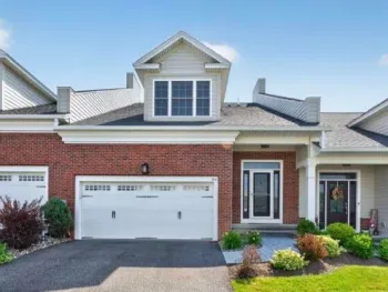 Property at 86 Cambridge Way, Colonie, NY 12110