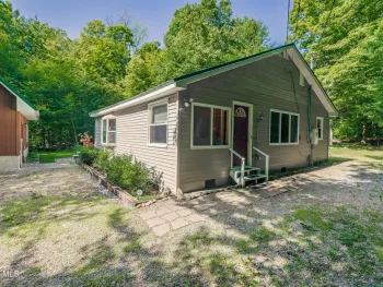 Property at 303 N Shore Rd Peck Road, Gloversville, NY 12078