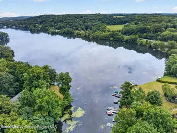Property at 28 Lakeview Drive, Kinderhook, NY 12184