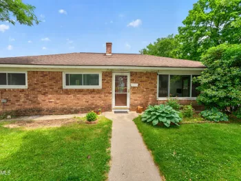 Property at 37 Marwill Street, Albany, NY 12209