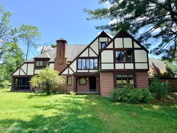 Property at 386 Stairs Road, Perth, NY 12010