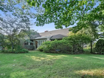 Property at 1047 Niskayuna Road, Niskayuna, NY 12309