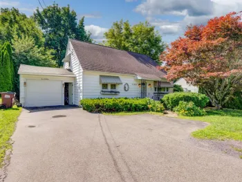Property at 151 S Kingsboro Avenue, Gloversville, NY 12078