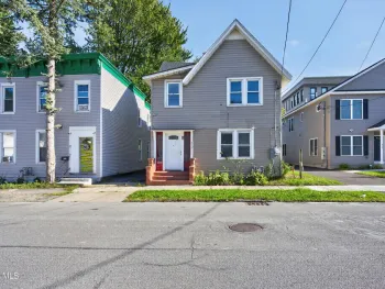 Property at 413 Summit Avenue, Schenectady, NY 12307