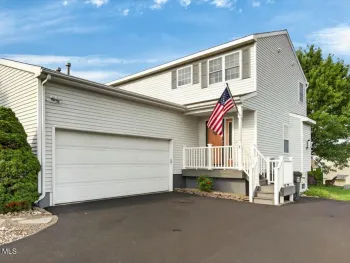 Property at 1 Erie Court, Waterford, NY 12188