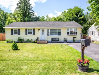 Property at 4 Amelia Drive, Colonie, NY 12309