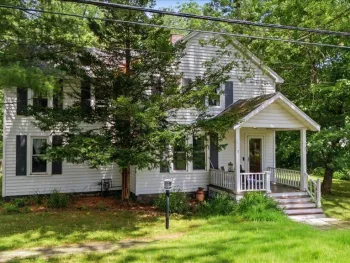 Property at 9 Font Grove Road, Bethlehem, NY 12159