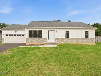 Property at 1707 Champagne Drive, Schodack, NY 12033
