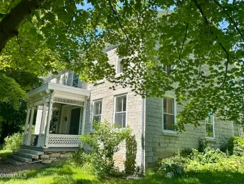Property at 6176 New York 5, Palatine Bridge, NY 13428