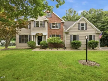 Property at 628 Vanderlyn Lane, Guilderland, NY 12159