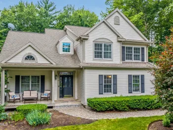 Property at 44 Willowbrook Terrace, Halfmoon, NY 12065