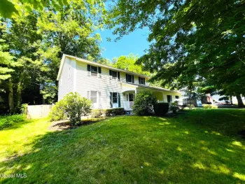 Property at 7 Woods Way, Clifton Park, NY 12065