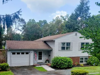 Property at 28 Tamarack Lane, East Greenbush, NY 12061