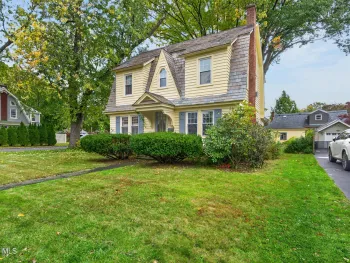 Property at 1324 Regent Street, Niskayuna, NY 12309