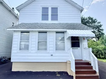 Property at 822 Sargent Place, Schenectady, NY 12303