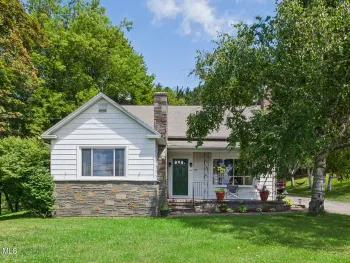 Property at 11 Hannay Road, Westerlo, NY 12193