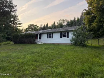 Property at 5 Mohican Way, Valley Falls, NY 12185