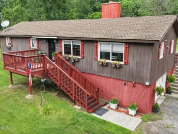 Property at 1086 New York 145, Middleburgh, NY 12122