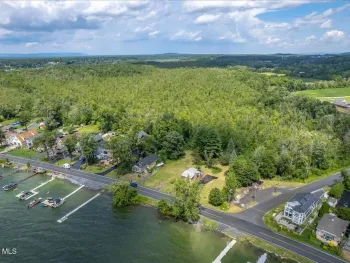 Property at 1318 Nys Rt 9P, Saratoga, NY 12866