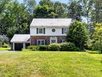 Property at 6 Loudon Parkway, Colonie, NY 12211