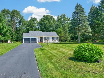 Property at 1605 Tina Lane, Schodack, NY 12033