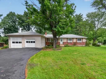 Property at 52 Woodwind Drive, Voorheesville, NY 12186