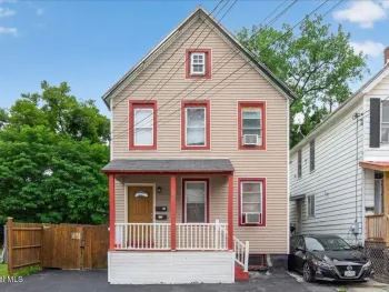 Property at 552 Mumford Street, Schenectady, NY 12307
