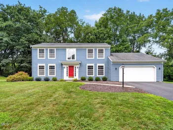 Property at 5 Brookhaven Drive, Niskayuna, NY 12309