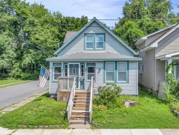 Property at 2101 Colgate Place, Schenectady, NY 12304