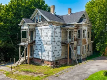 Property at 11 Summit Avenue, Catskill, NY 12414