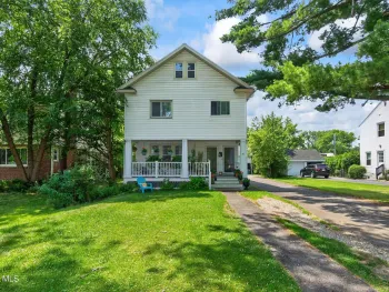 Property at 27 Euclid Avenue, Bethlehem, NY 12054