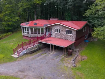 Property at 35 Wildwood Lane, Bethlehem, NY 12158