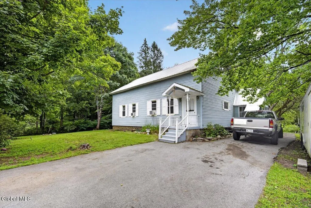 Property at 9 Hollister Road, Corinth, NY 12822