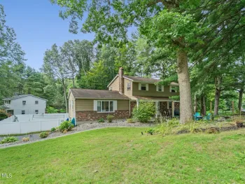 Property at 3 Sunrise Terrace, Clifton Park, NY 12065