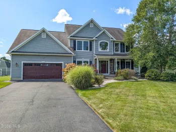 Property at 2 Haywood Lane, North Greenbush, NY 12144