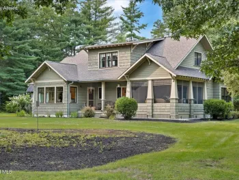 Property at 29 Briarhurst Drive, Moreau, NY 12831