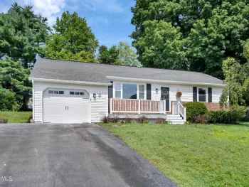 Property at 3 Colonial Court, Queensbury, NY 12804
