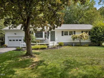Property at 54 Patroon Place, Clifton Park, NY 12019