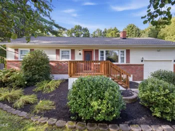 Property at 7 Davids Lane, Ballston, NY 12027