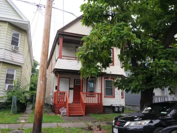 Property at 833 Grant Avenue, Schenectady, NY 12307