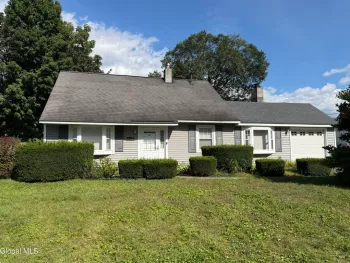 Property at 1152 Outer Drive, Rotterdam, NY 12303