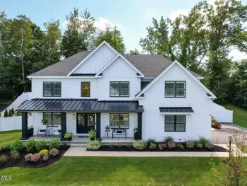 Property at 6 Steeple View Drive, Colonie, NY 12211