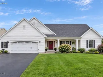Property at 8 Gladstone Circle, Halfmoon, NY 12118