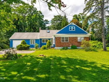Property at 4132 Buckingham Drive, Niskayuna, NY 12304