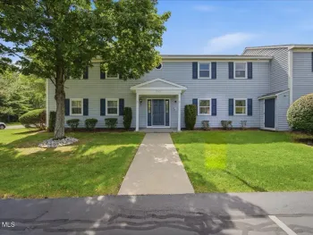 Property at 167 Cedarview Lane, Colonie, NY 12189