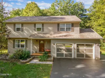Property at 3 Pineridge Court, Greenfield, NY 12833